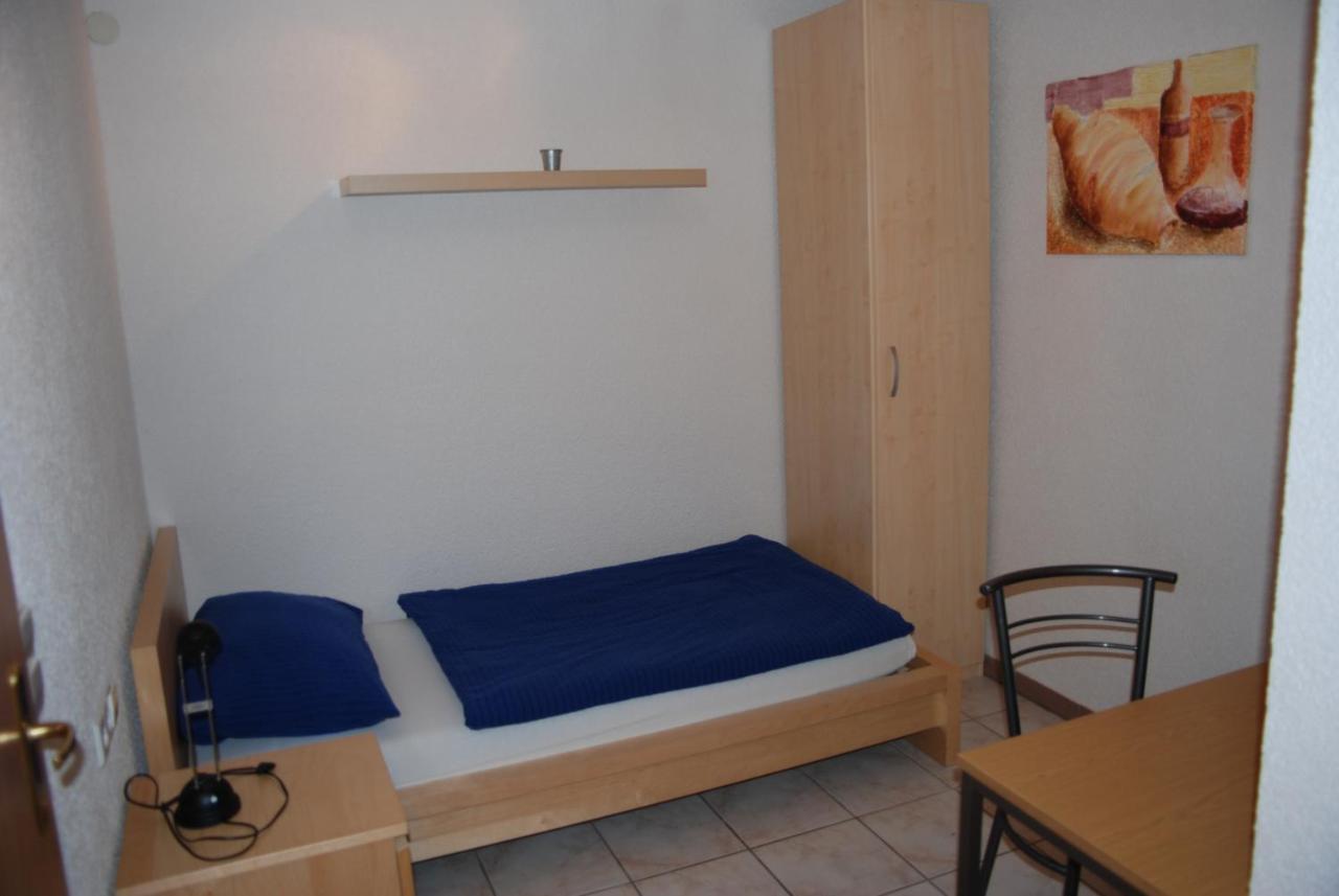 Ferienwohnungen Schaefer Obersulm Buitenkant foto